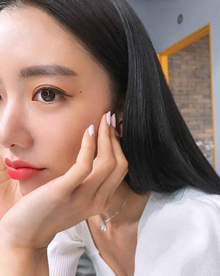 37间房主播跳舞 血色舞娘